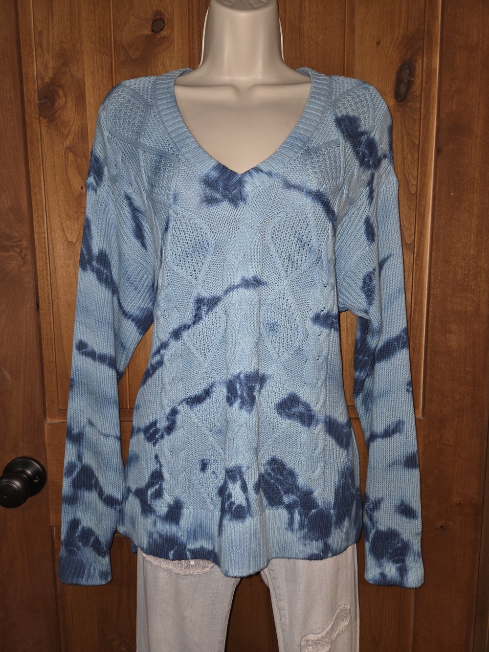 Sonoma Light Blue and Navy Tie-Dye V-Neck Cable Knit Sweater